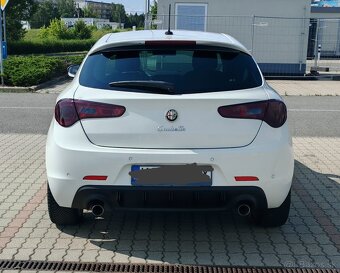 Alfa Romeo Giuletta 2,0jtd diesel 110kw - 9