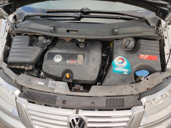 VW Sharan 1.9 TDI 85 kW 7miest - 9