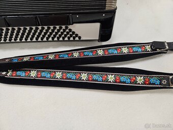 Akordeon weltmeister caprice 80 basovy - 9