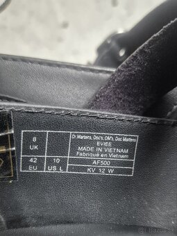 Dr. Martens Eviee EU42 - 9