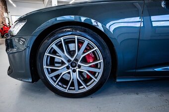 Audi S6 Avant - 9