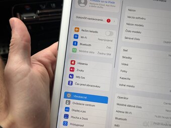 iPad Air 2 cellular - 9