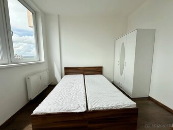 Na predaj 2-izb. byt Továrenská, Senica - 9
