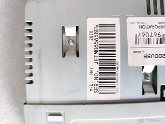 Autorádio Pioneer - 9