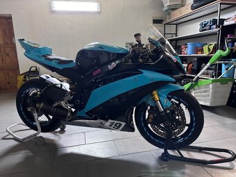 Yamaha R6 okruhovka - 9