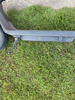 Predám Xiaomi scooter 4 lite 2. generáciu - 9