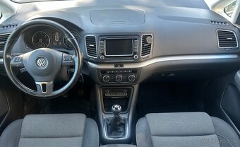 Volkswagen Sharan Exclusive 2.0 CR 103 kW,rok 2013, 195300km - 9