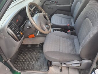 Mitsubishi L200, rv2004, 2,5TD, 85kW - 9