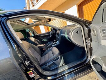 Škoda Octavia COMBI 2.0TDI - 9