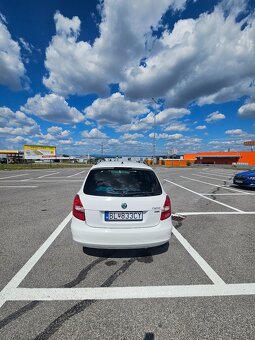 Skoda fabia 2 combi 1.2 tsi 77 kw 2012 - 9