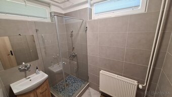 PRENÁJOM - Kancelárske priestory na Leteckom poli v Komárne - 9