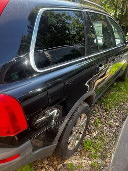 Rozpredám na diely Volvo xc90 2.4 d5244t - 9