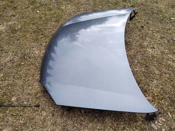 Predná kapota golf 5 - 9