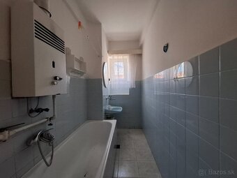 3 IZBOVÝ BYT, POVAŽSKÁ BYSTRICA, NA PREDAJ - 9