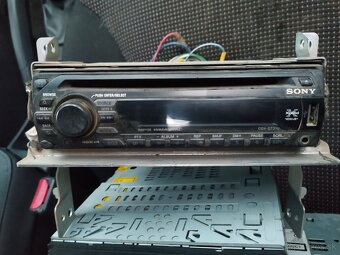 Autorádia JVC Audiovox Majestic, Blaupunkt, Clarion, Sony - 9