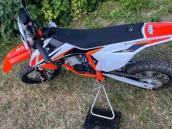 KTM 50 SX rok 2022 - 9