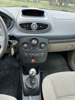 Renault Clio 1.2 Authentique - 9