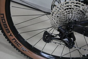 CUBE STEREO HYBRID 140 HPC RACE 750 2023 - 9