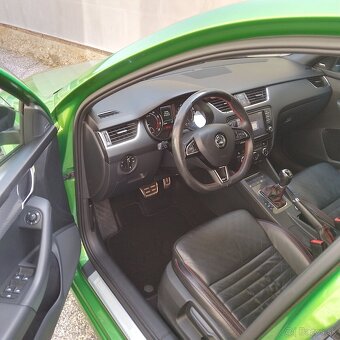 Škoda Octavia Combi 3 RS+DSG +2.0Tsi - 9