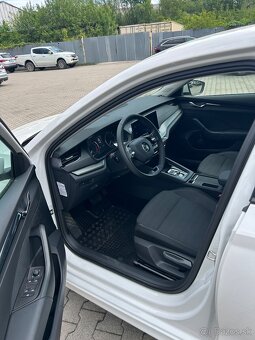 Skoda octavia Ambition 2.0 TDI 110 kw - 9