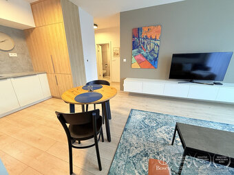 LOYALTERS | 2 izbový byt, moderný - kompletne zariadený, Záh - 9