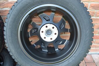 6x120 R17 Zimna sada VW Caravela T7 - 9