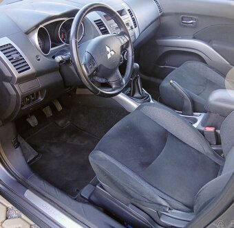 Mitsubishi Outlander 2,4 benzín plyn LPG - 9