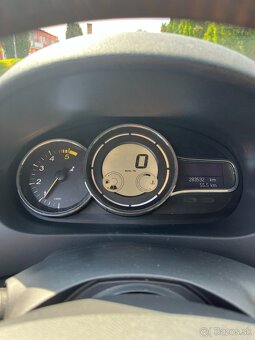 Renault Fluence 1.5 dCi, 2012, 81 kW, 283532 km - 9