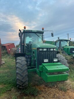 John Deere 8100 - 9