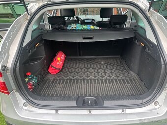 Lada Vesta sw cross - 9