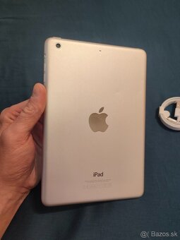 Apple iPad mini 2 16GB - 9