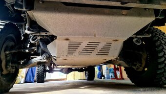 Hladá sa ukradnutá TOYOTA HILUX - 9