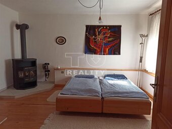 NA PREDAJ KRÁSNY RODINNÝ DOM S VEĽKÝM POZEMKOM 2248m2,... - 9