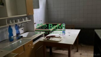 Budova kancelárie v pôvodnom stave na predaj - 9