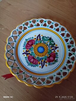 Vázy taniere na stenu cutory - 9