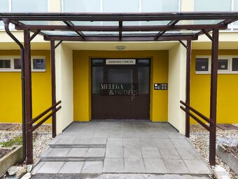 Ponúkame na predaj 2-izbový byt na Lorencovej v Krompachoch - 9