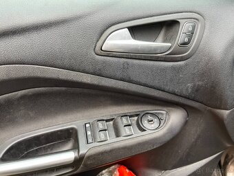 Ford Grand C-Max 1.5 TDCi 7 miestny - 9