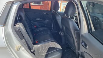 Fiat Bravo 1.9 JTD 88KW M6 - 9