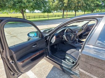 BMW Rad 3 E90 320d (120kW) Automat - 9