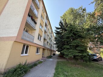Exkluzívne APEX reality 2i s loggiou na Štúrovej Leopoldov - 9
