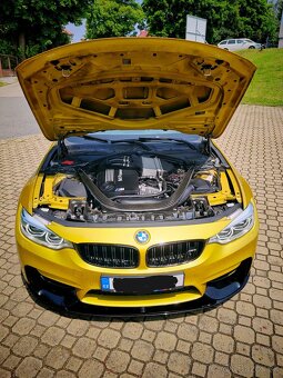 BMW M4 317KW F83 F82 - 9