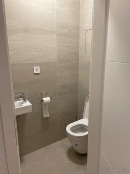 3- izb. byt na prenájom, novostavba,park. miesto - 9