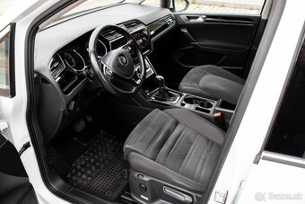 Volkswagen Touran 1.4 TSI R-line (2018) - 9