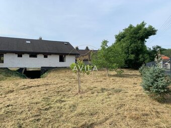 PREDANÉ: holodom s pozemkom 1000m2 v krásnej prírode - Čelár - 9