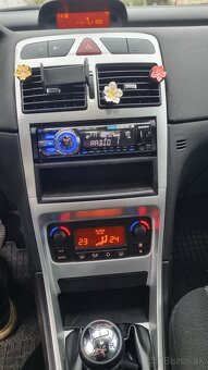 Peugeot 307 1.4 16V - 9