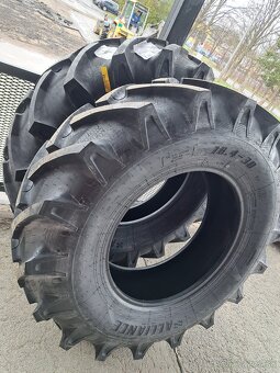 TRAKTOROVA PNEUMATIKA,PLASTE GUMY TRAKTOR ZETOR UKT - 9