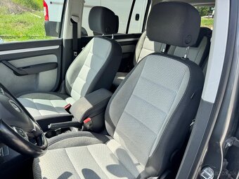 Volkswagen Touran Cross 2,0tdi - 9
