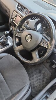 Predám škoda octavia3 1.6tdi - 9