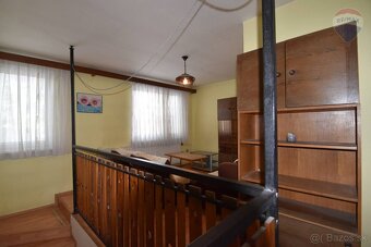 Na predaj rodinný dom s garážou v Malackách - 9