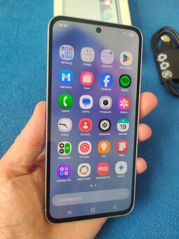 Samsung Galaxy A55 5G 128GB,8GB RAM - 9